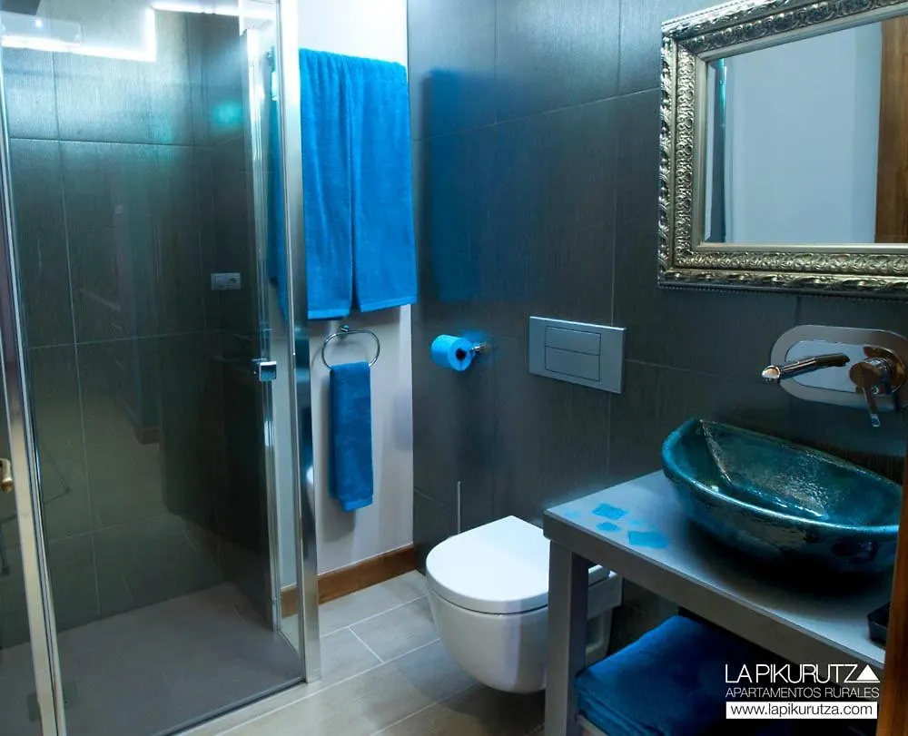 Apartamentos Rurales La Pikurutza Bernedo 0*,  Spain